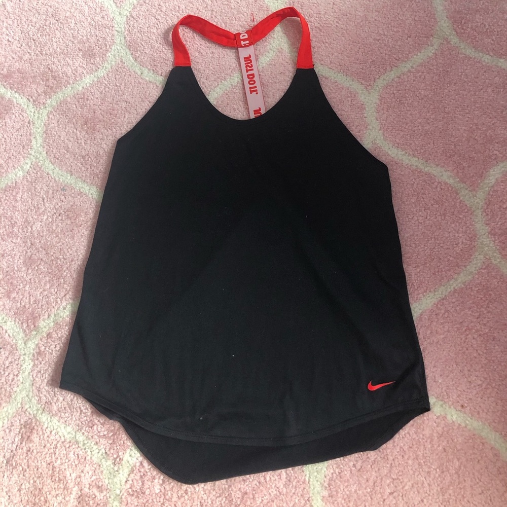 Nike workout tank top